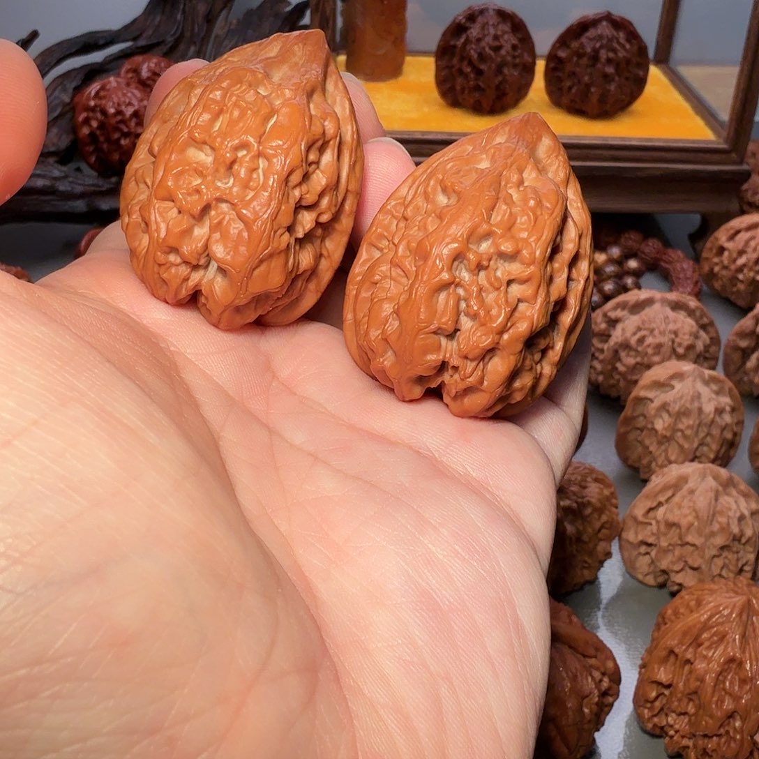 文玩核桃把件36尺寸至尊宝