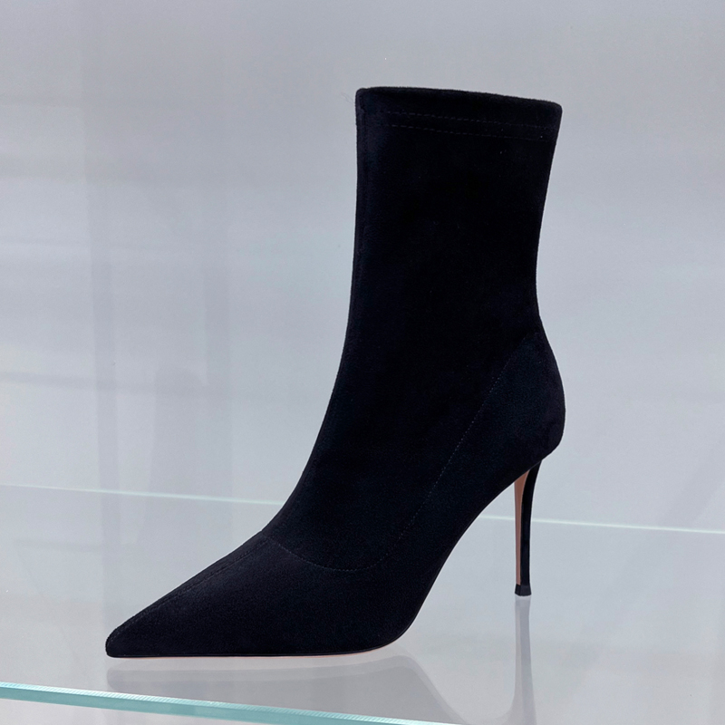 弹力瘦瘦靴2025秋冬新款女士细跟百搭尖头高跟短靴加绒7513