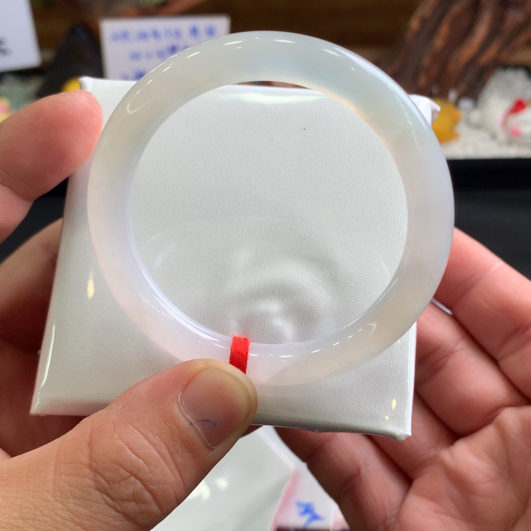 翡翠未镶嵌手镯51圆条