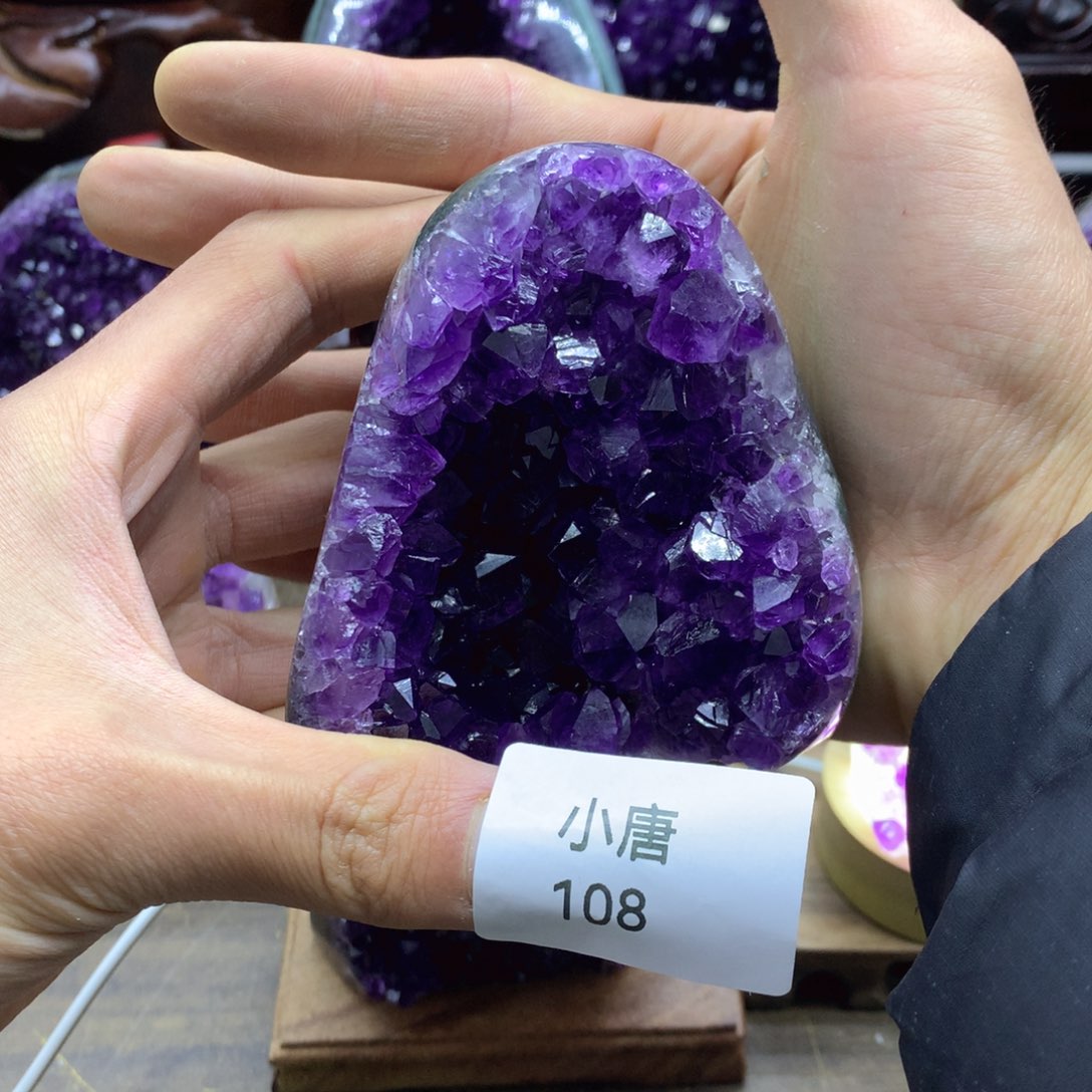 紫晶大型摆件（非配饰）未镶嵌