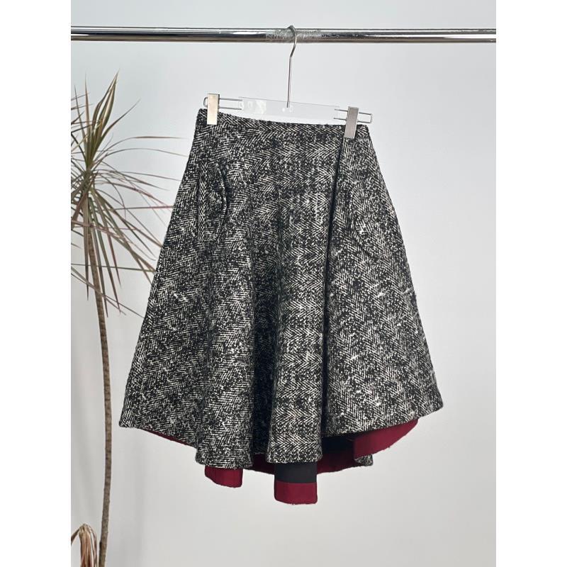 N°21女士秀款毛呢半裙NLGP00036