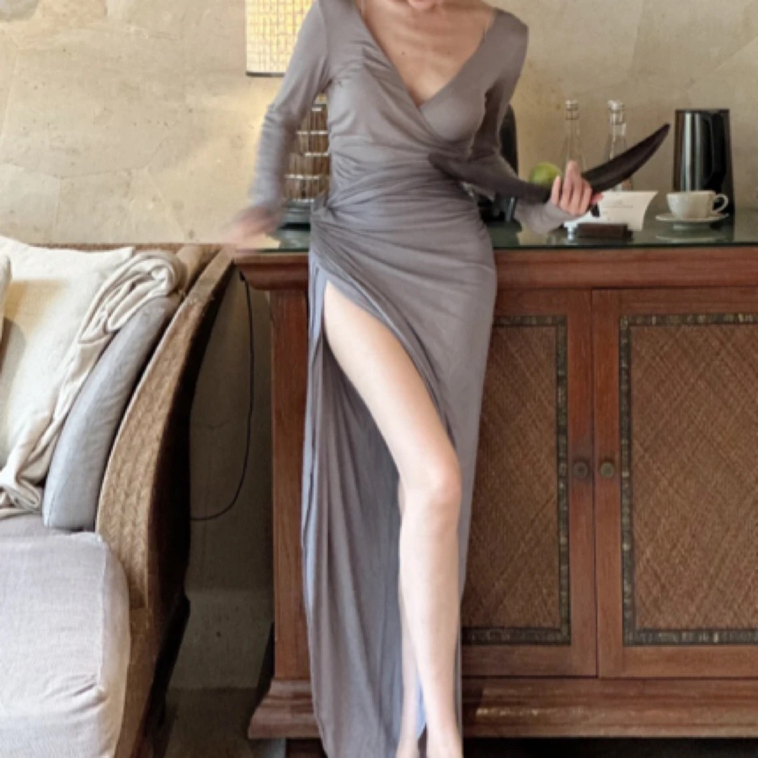 muli 夏季女款纯欲修身显瘦小众纽结半身长裙