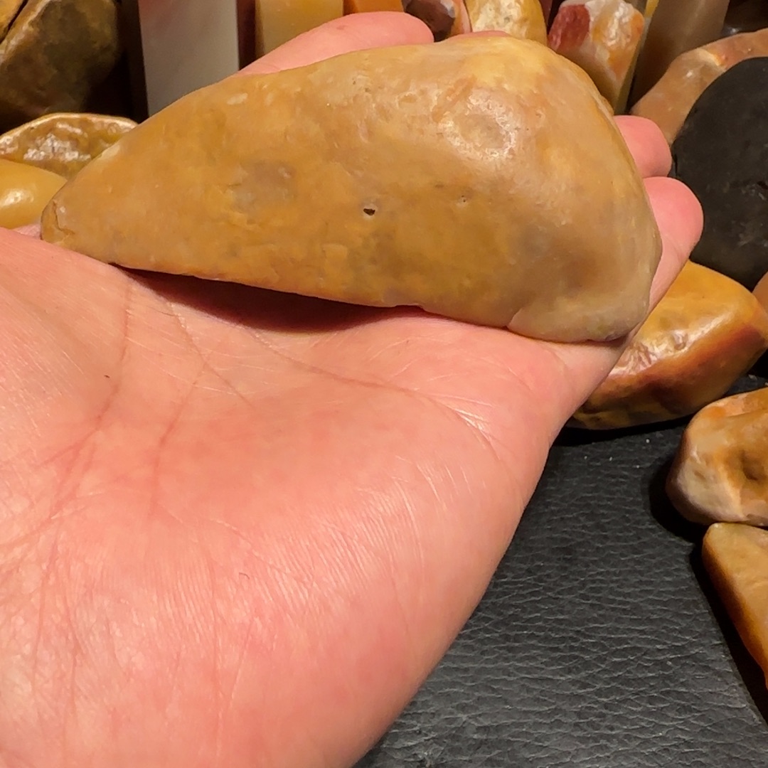 老挝石田黄原石，原．．．