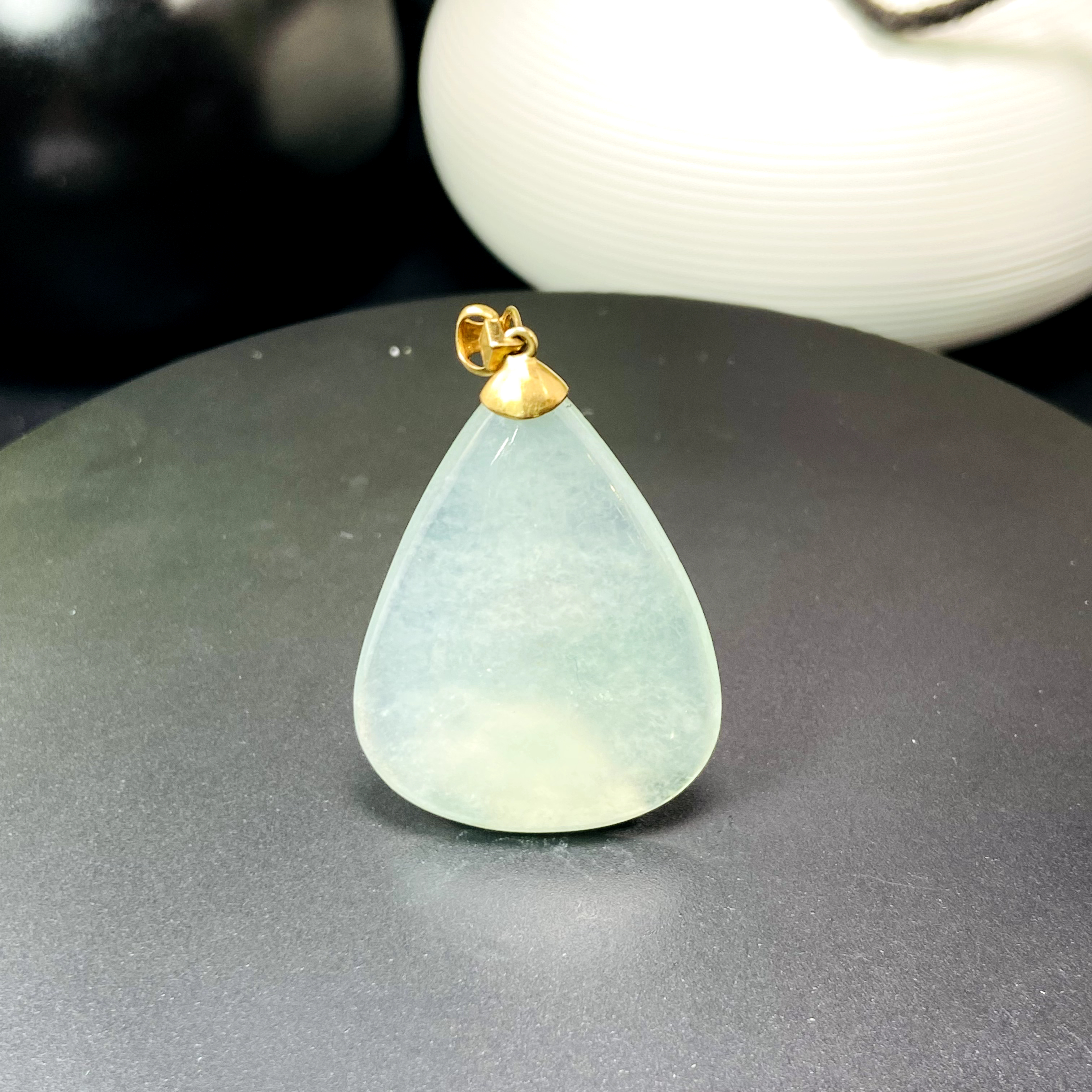RX7天然缅甸A货翡翠金镶水滴吊坠/026266/北京中保拍卖