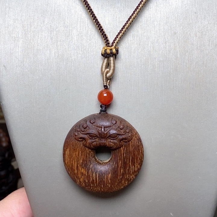 沉香木手串越南芽庄黄棋楠玉化吊坠