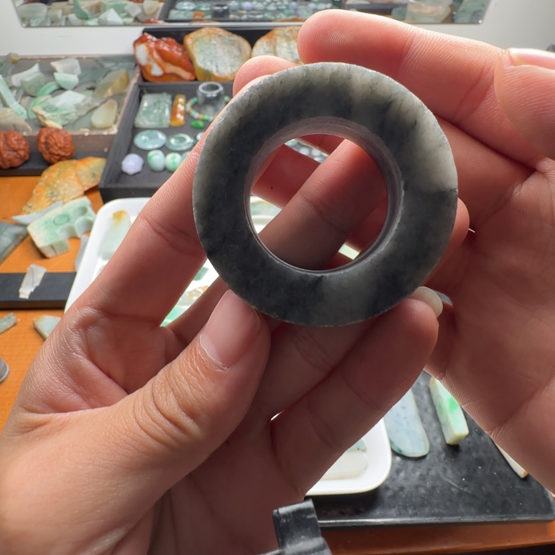 定制翡翠未镶嵌包工