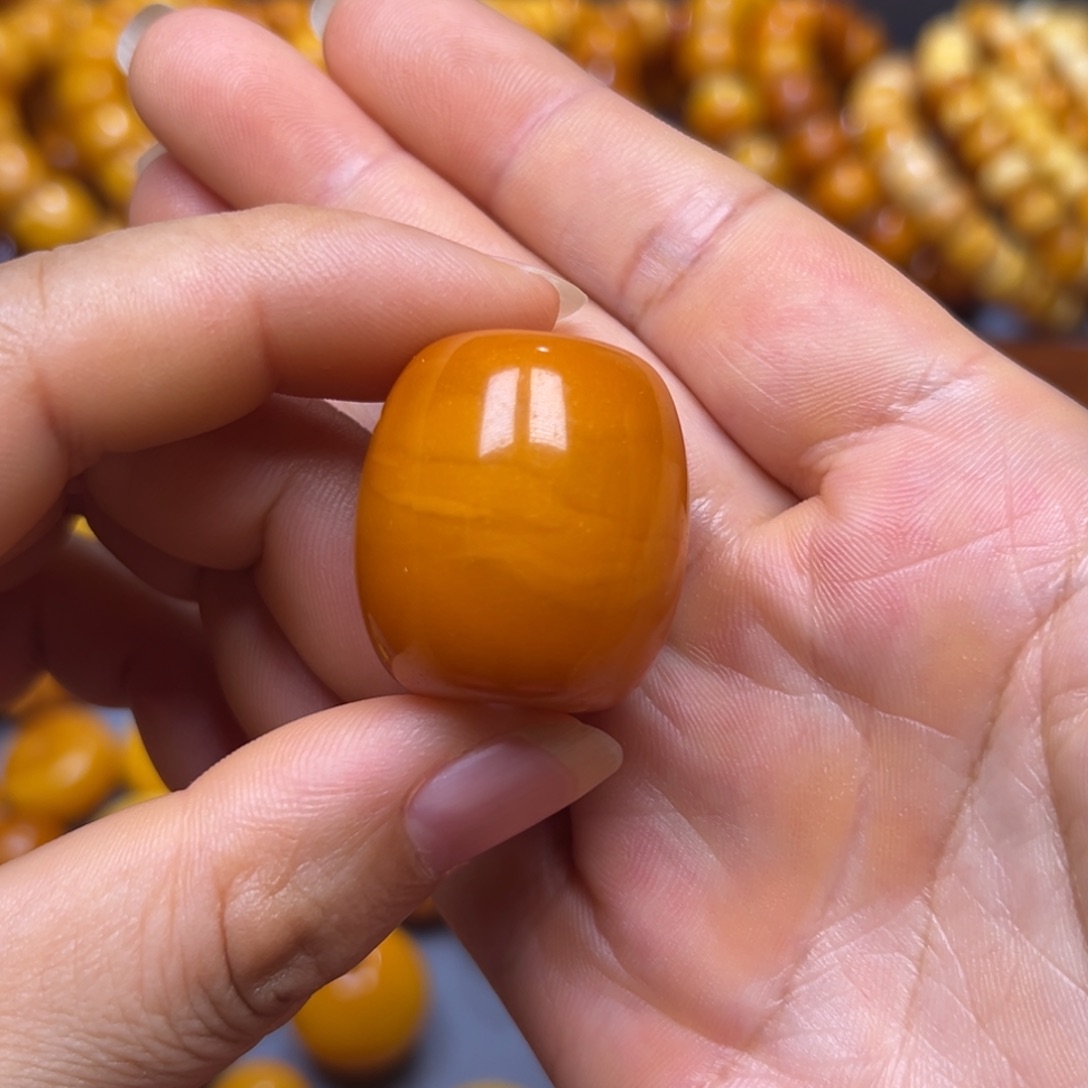 蜜蜡吊坠(不含链)未镶嵌