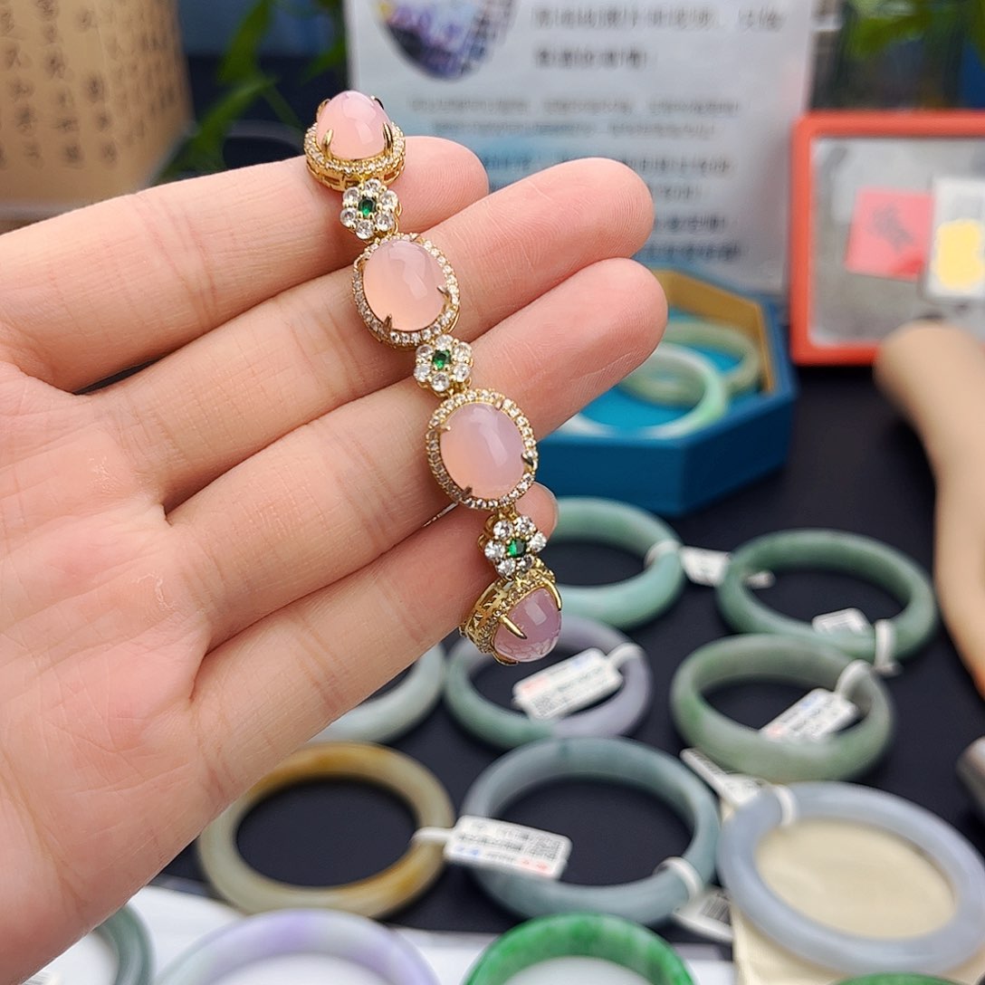 玛瑙/玉髓颈饰合金手链