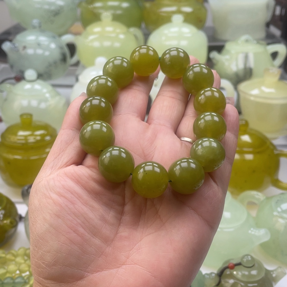 蛇纹石玉未镶嵌手链