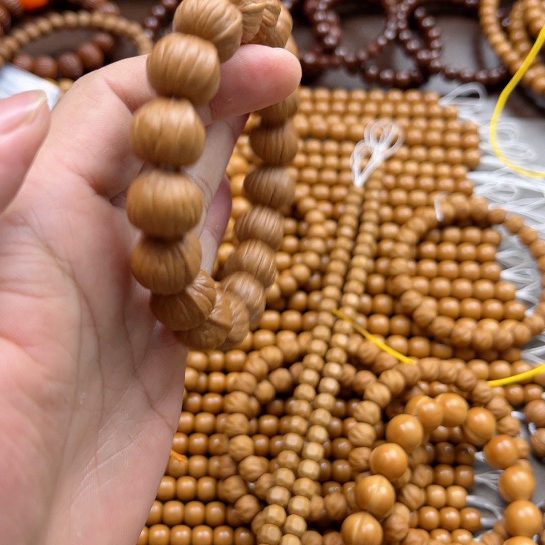 猴头核桃吊坠15+14+南瓜手串