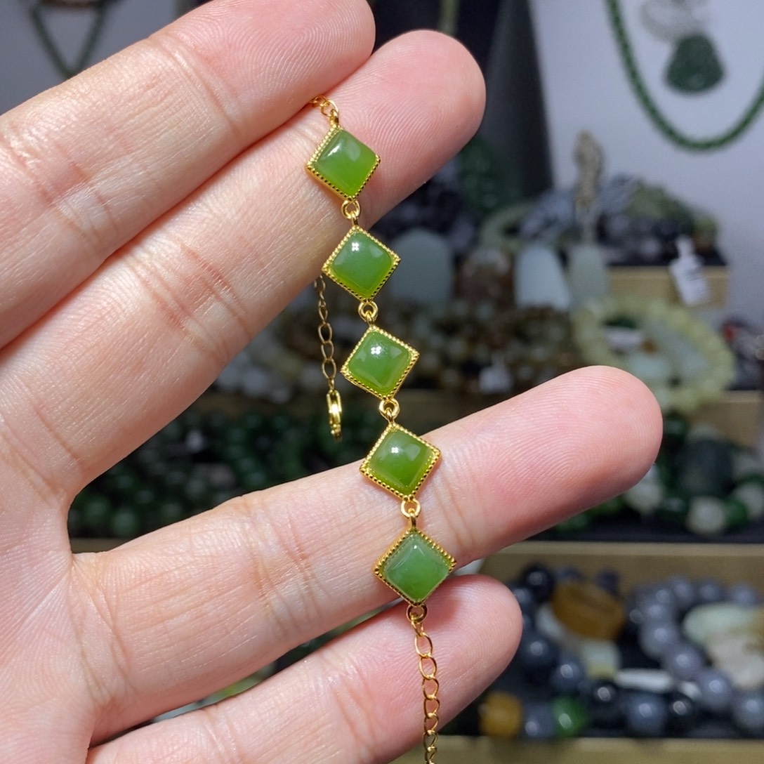 和田玉未镶嵌手链