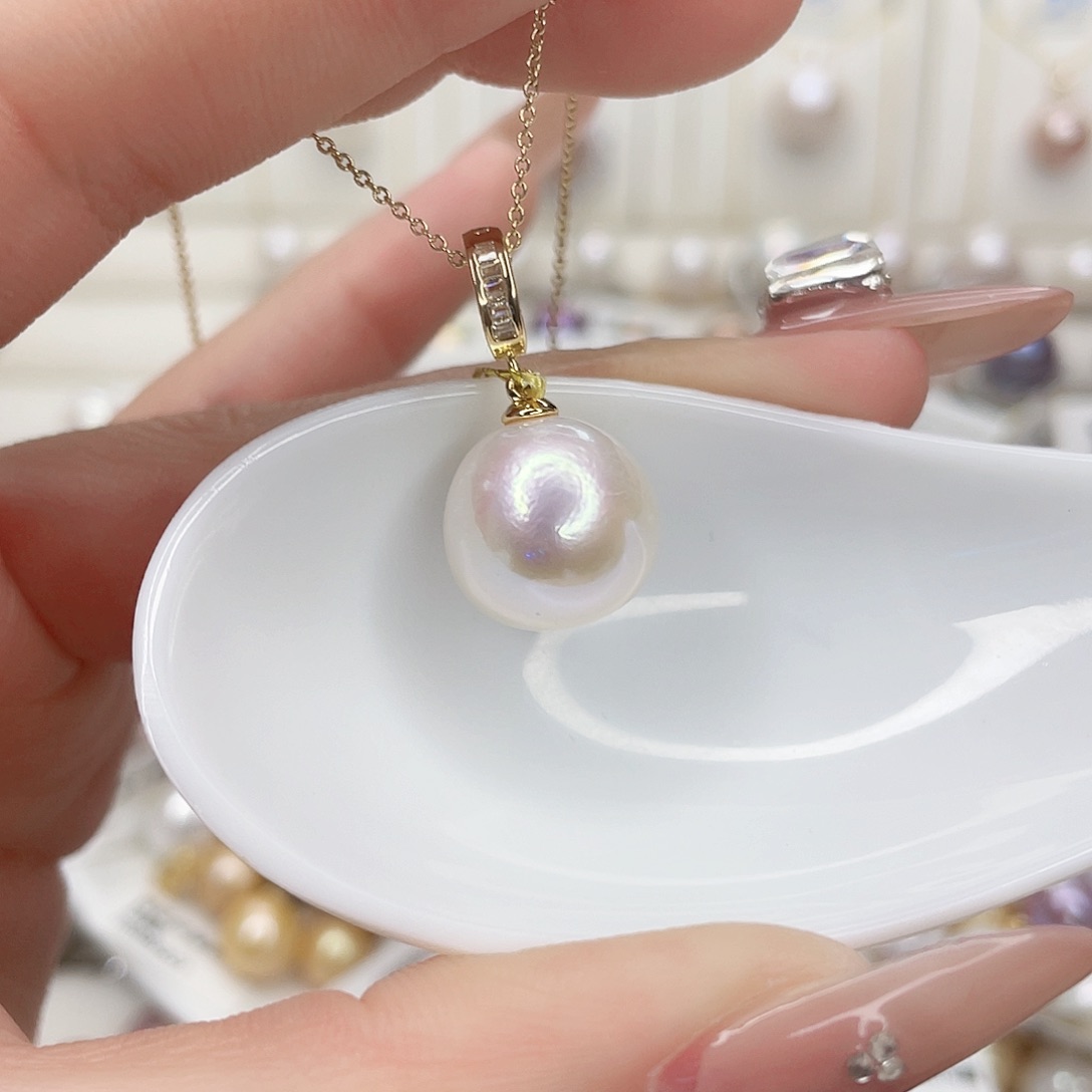 淡水珍珠吊坠(赠链)未镶嵌