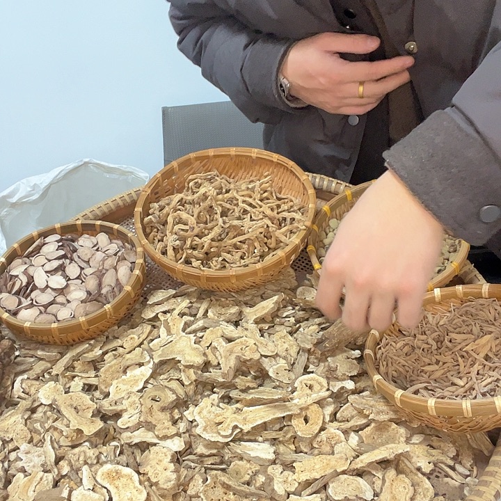 中国大陆白芷夏大哥链接