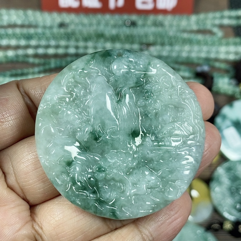 【闪购商品】翡翠颈饰未镶嵌玉吊坠翡翠玉圆形山水牌