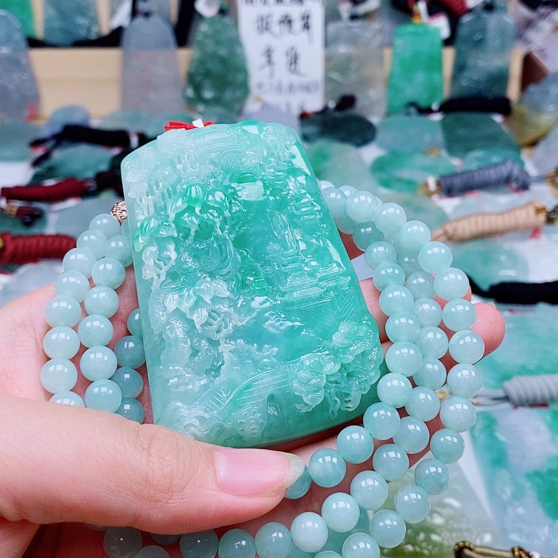 ～***～翡翠未镶嵌颈饰翡翠