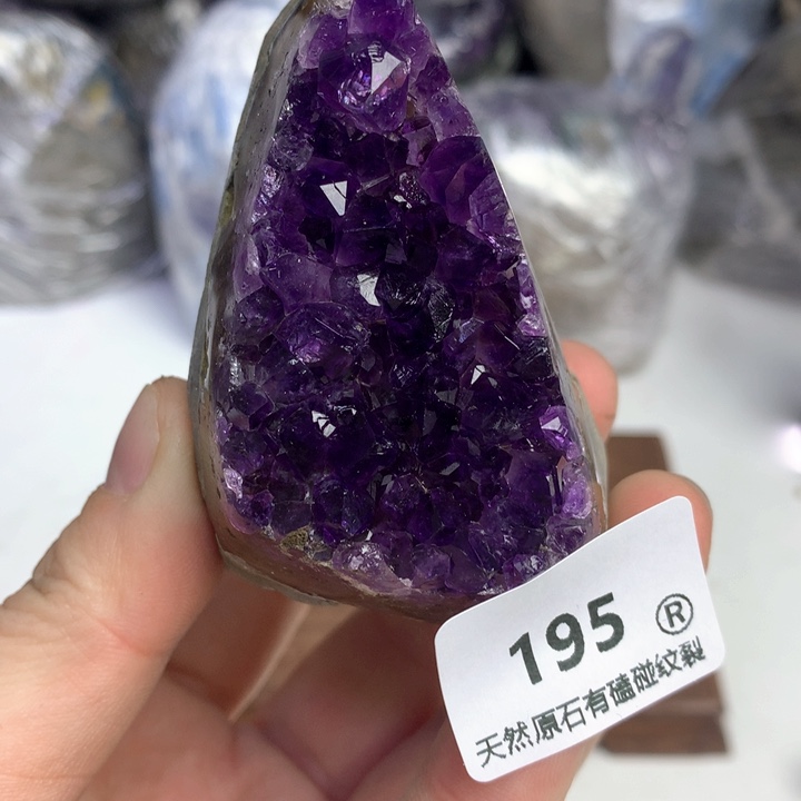 紫晶大型摆件（非配饰）未镶嵌