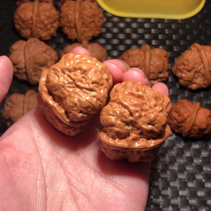 文玩核桃把件小腰大腿40