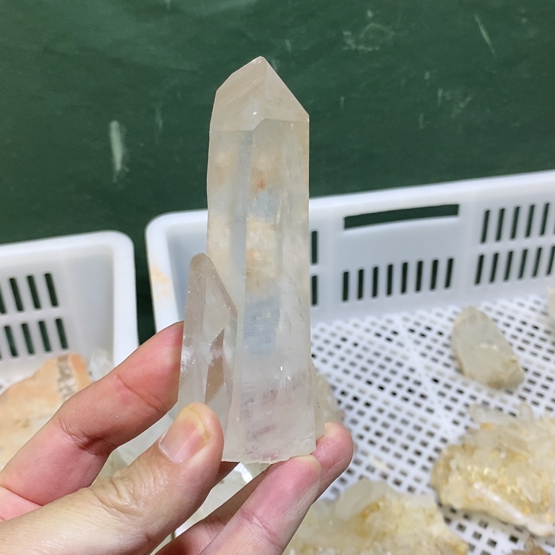 未镶嵌珠宝半成品水晶
