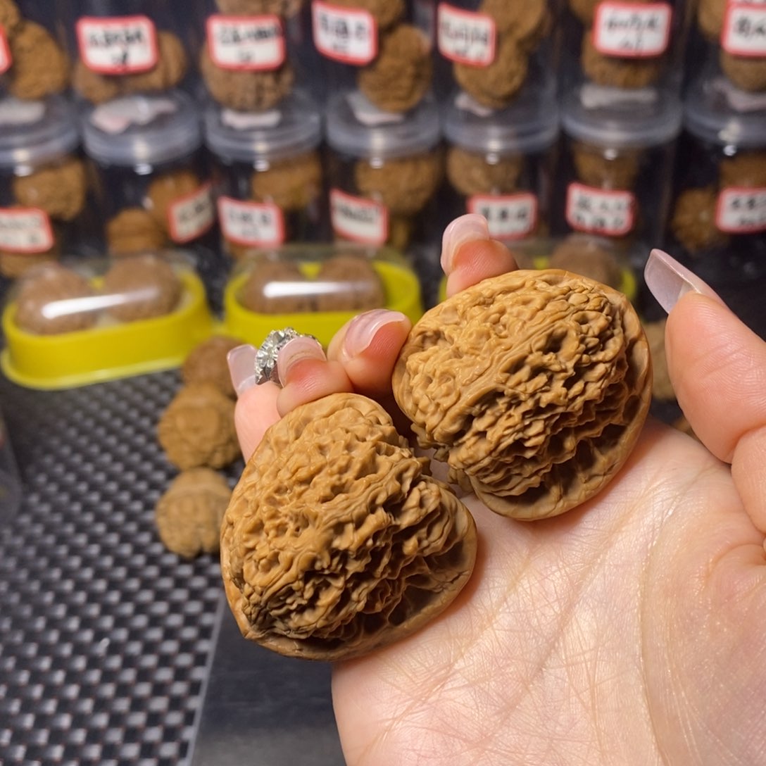 文玩核桃吊坠南疆石42