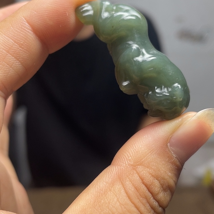 未镶嵌和田玉挂件