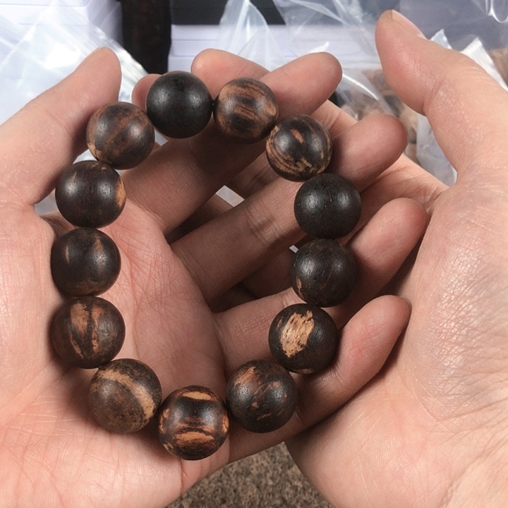 降真香手串/手链1.8东枝沉水带甲