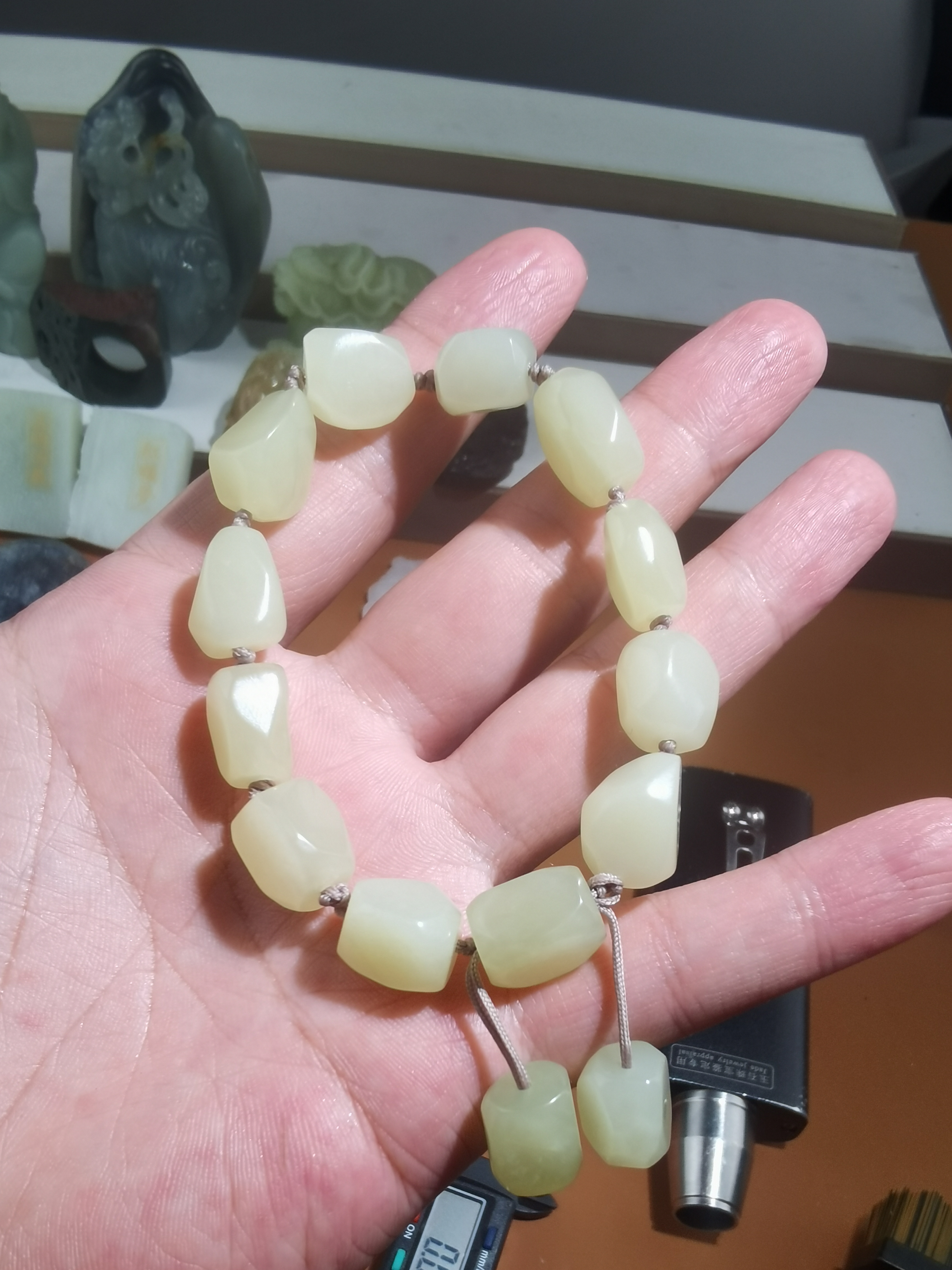 新疆若羌黄口随型手链