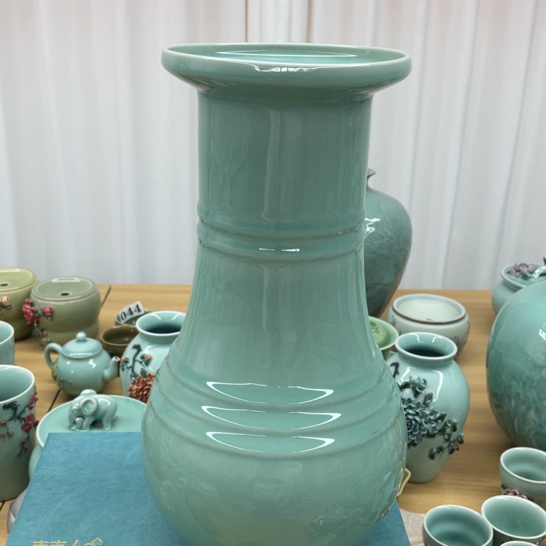 微瑕特价青瓷青瓷