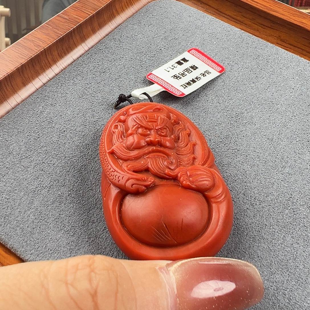 南红玛瑙吊坠未镶嵌