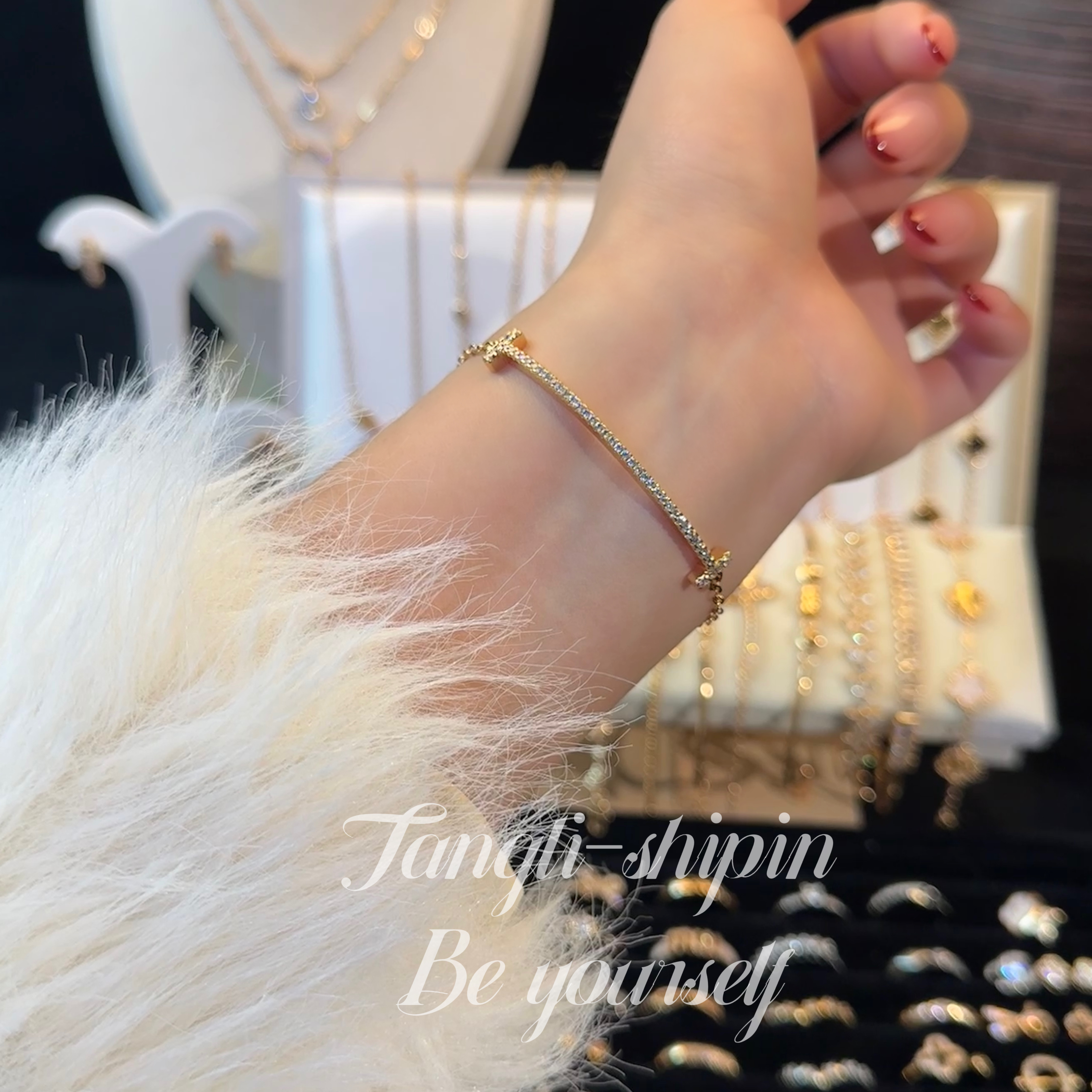 铜合金合成锆石手链 锆石微笑手链高定轻奢FS751