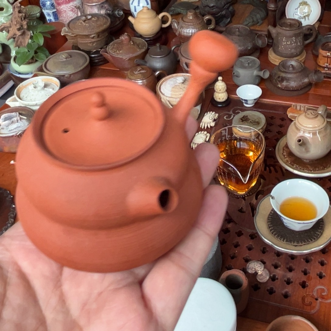 队***哥朱泥侧把              