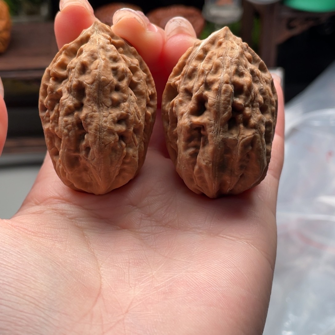 文玩核桃把件小楸千磕尖64