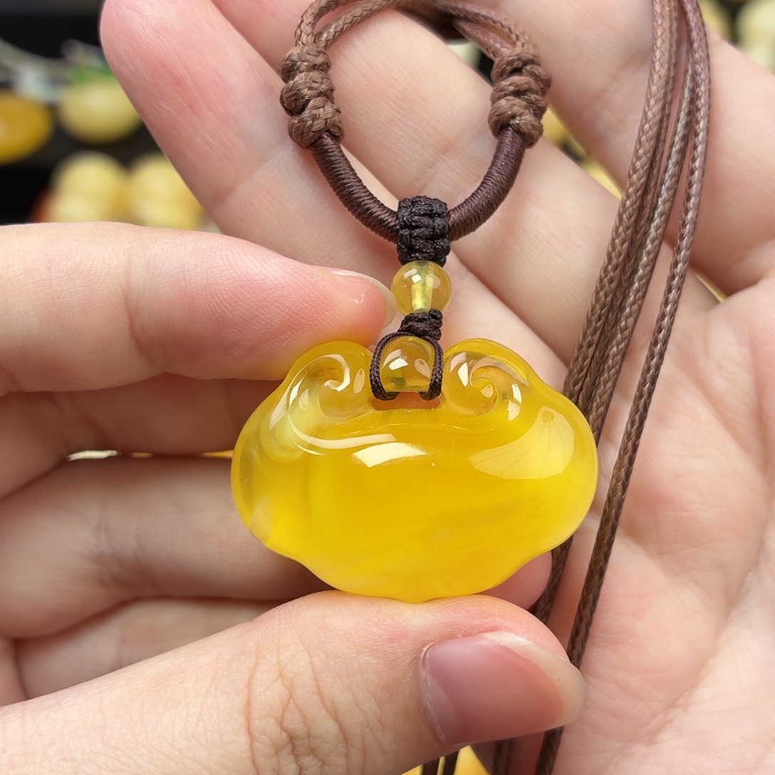 蜜蜡未镶嵌毛衣链蜜蜡