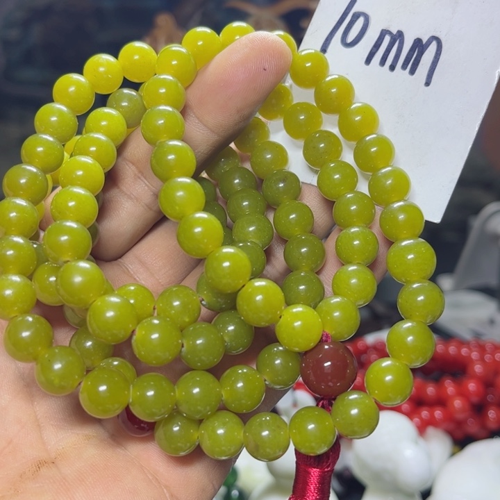 蛇纹石玉项链未镶嵌