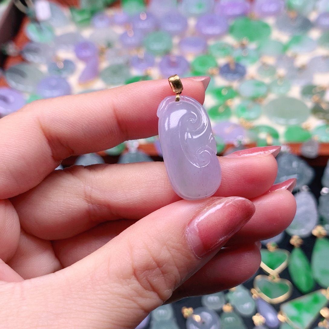 一***蕾翡翠18K金镶嵌吊坠(不含链)