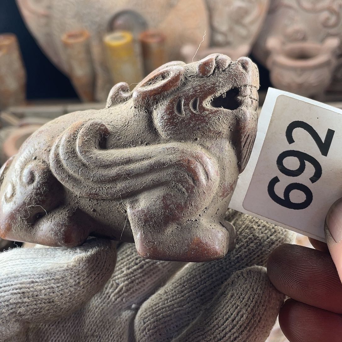 和田玉（糖玉）未镶嵌挂件