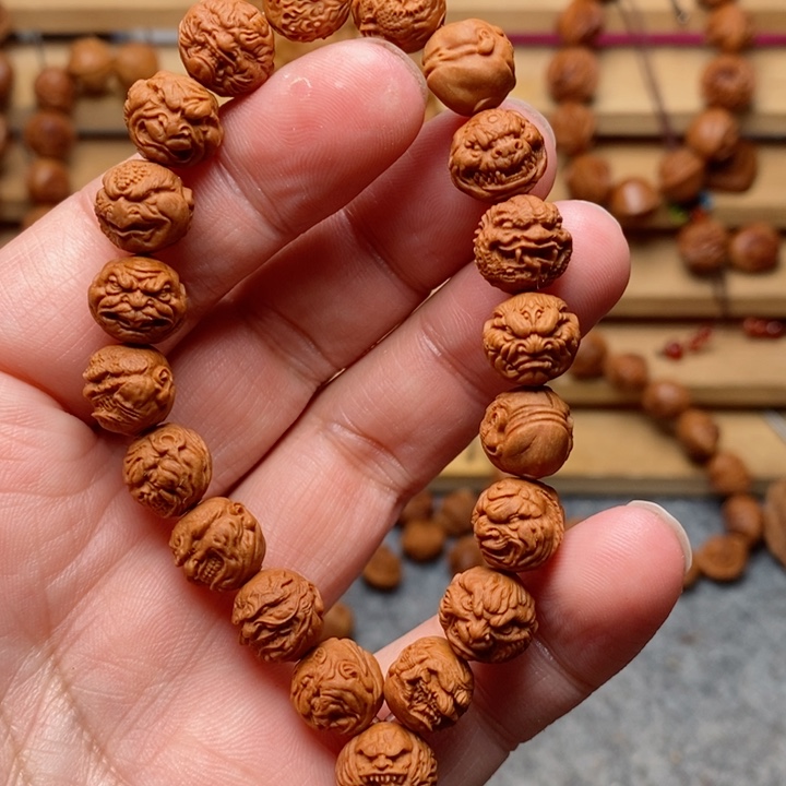桃核雕刻生肖恶僧手串