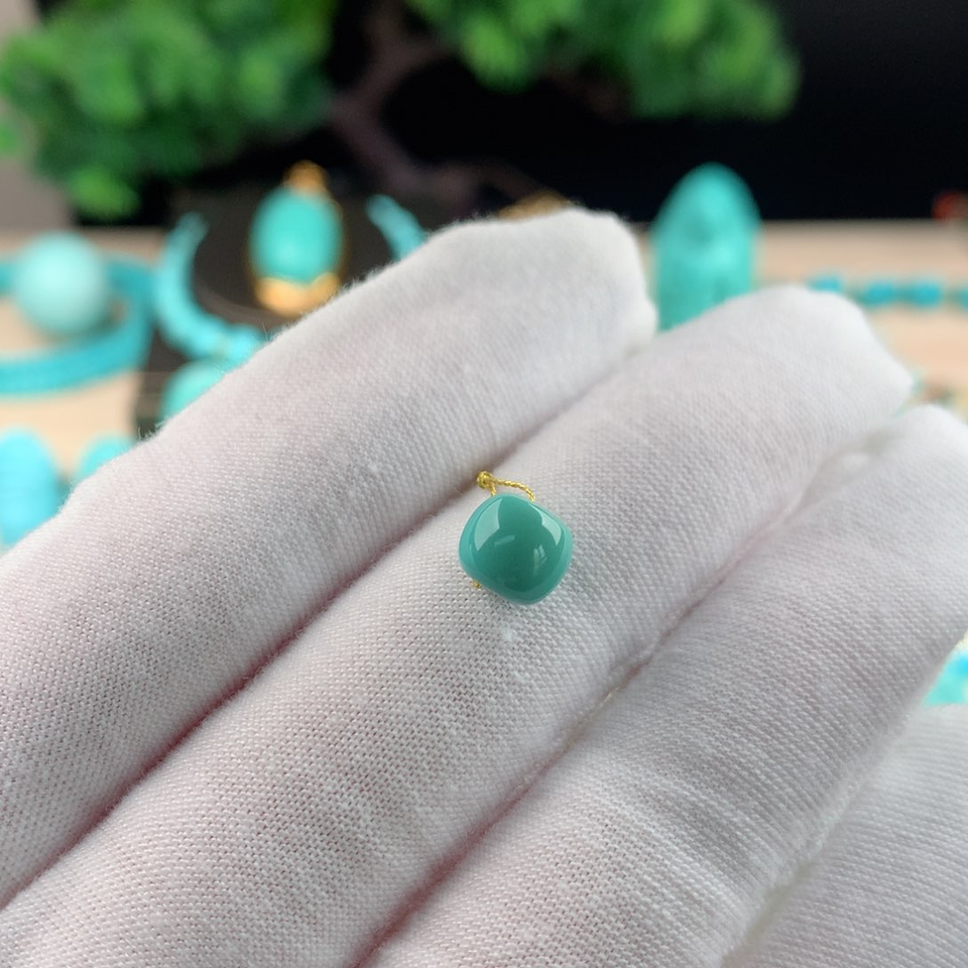 【闪购商品】绿松石配珠卡7.3未镶嵌