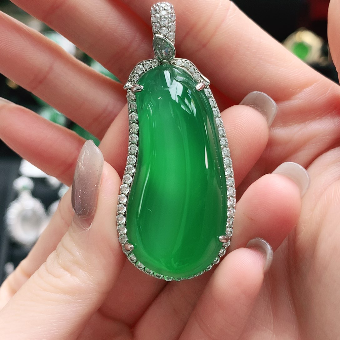 玛瑙/玉髓吊坠银S925镶嵌