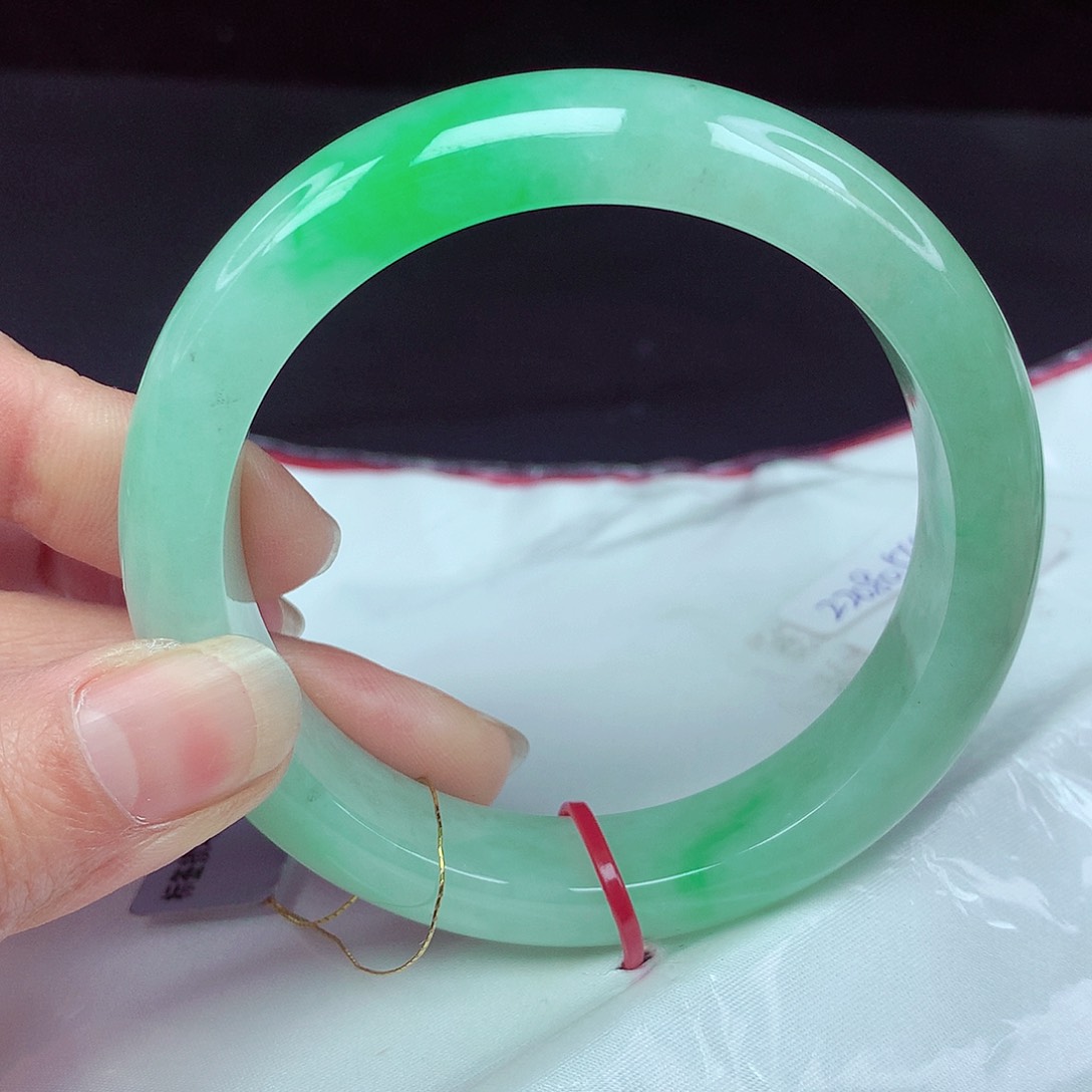 翡翠手镯未镶嵌58圈113