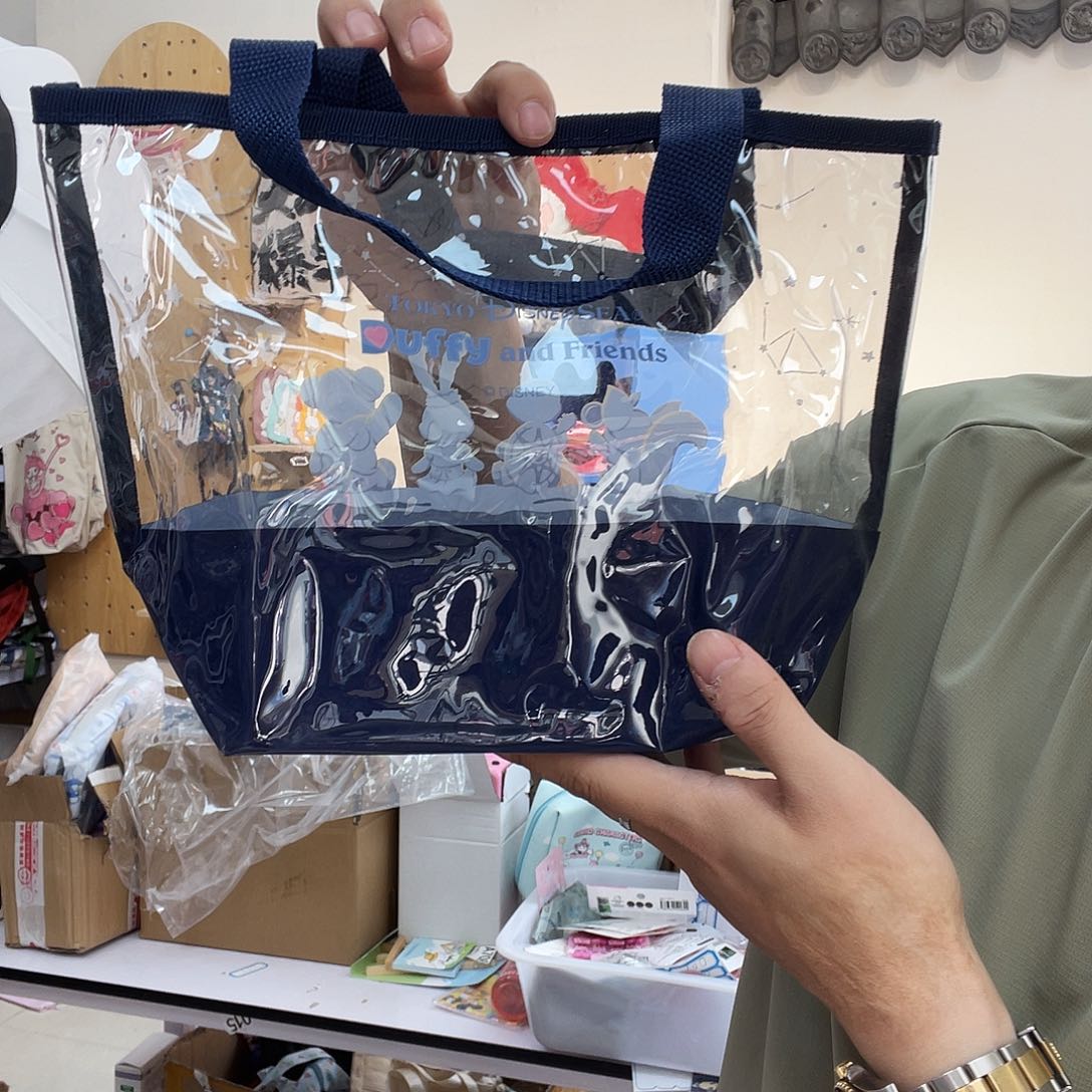 PU化妆包等各种产品