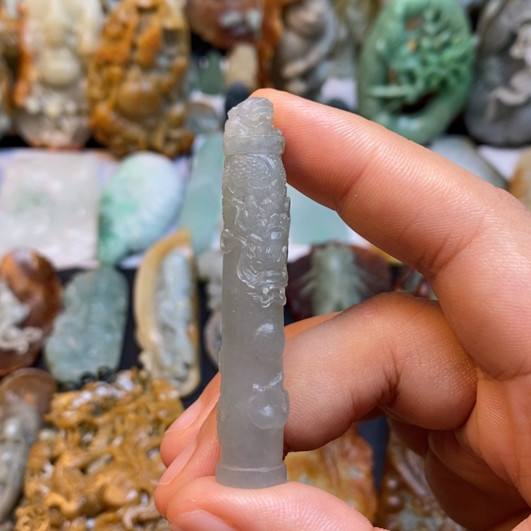 定制翡翠未镶嵌特色17