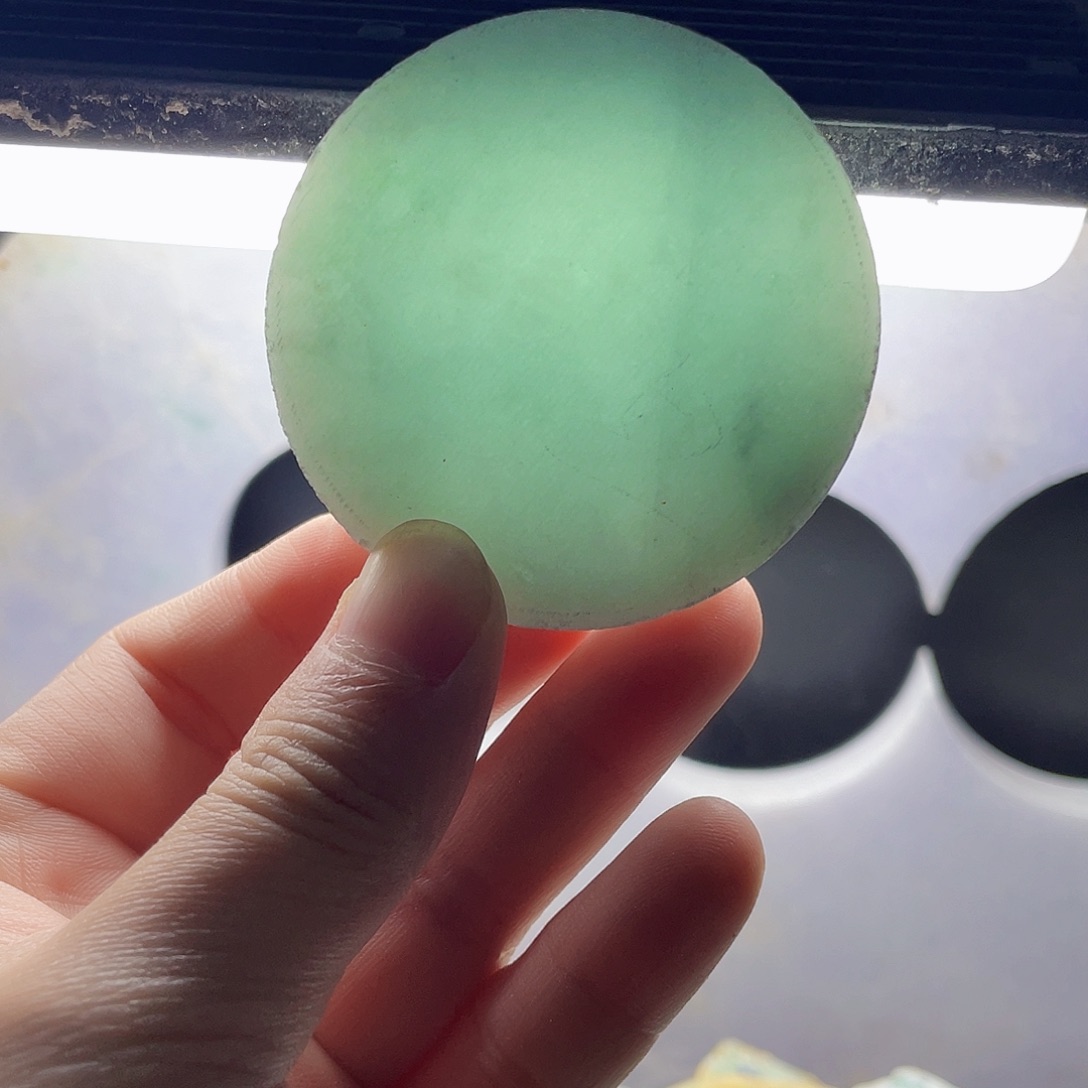 翡翠颈饰未镶嵌毛料92