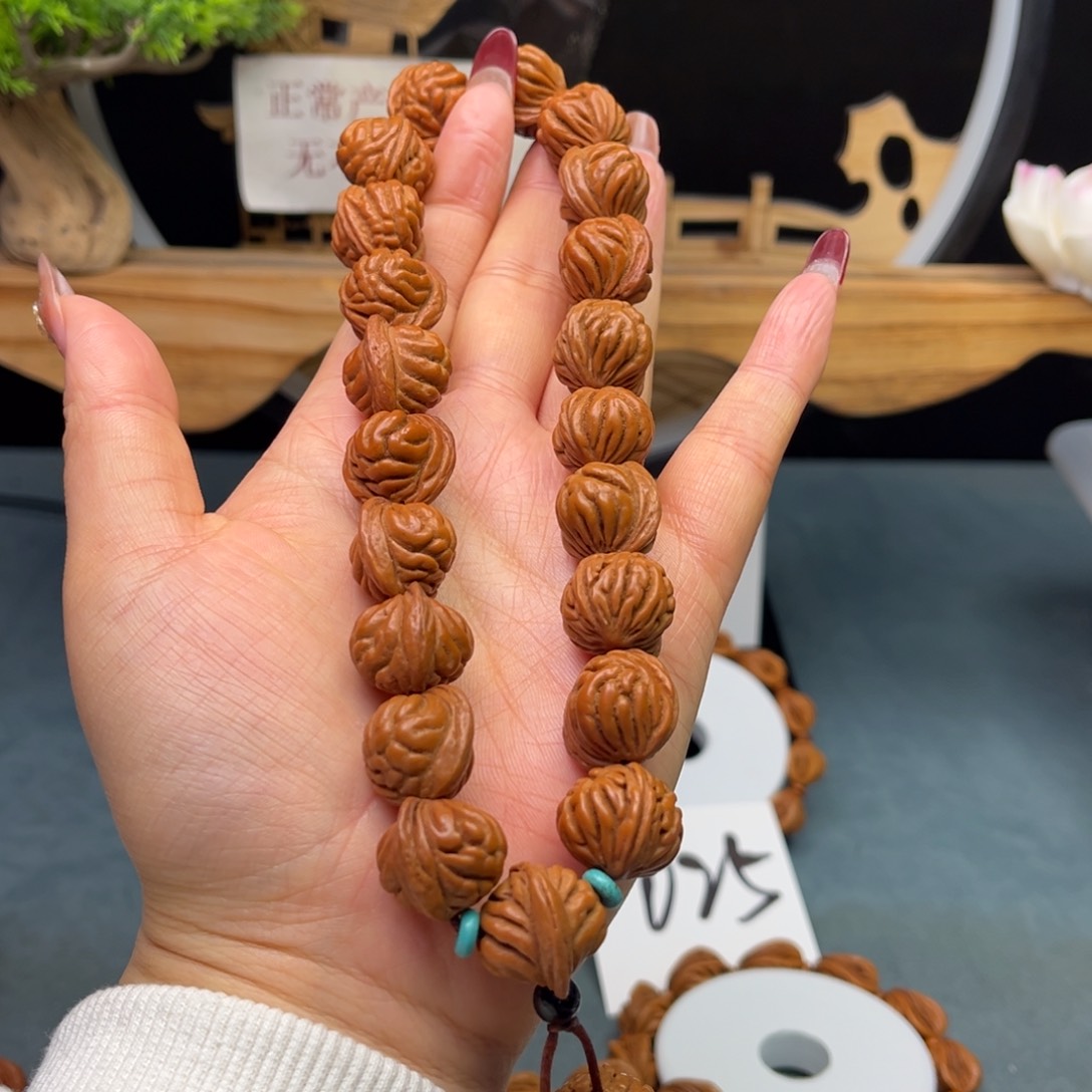 桃核手串17小金豆手持