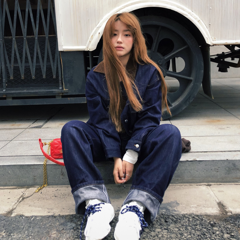 复古翻边牛仔长裤