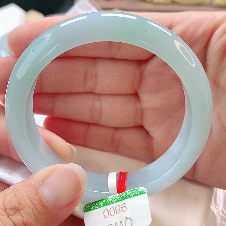 未镶嵌手镯翡翠56正