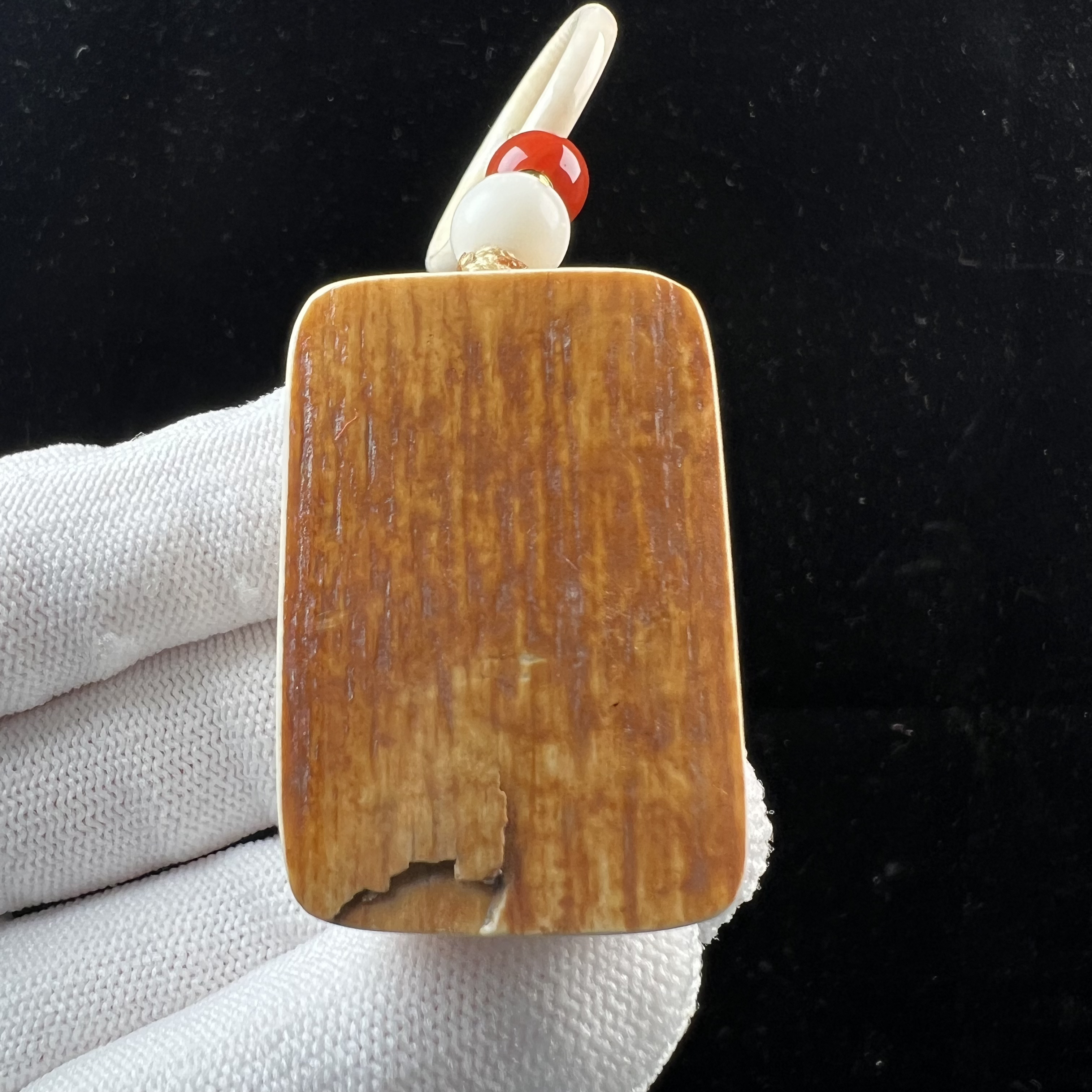 P1566天然猛犸牙 金皮肥皂 无事牌28*40*21mm支持鉴定 假一罚四