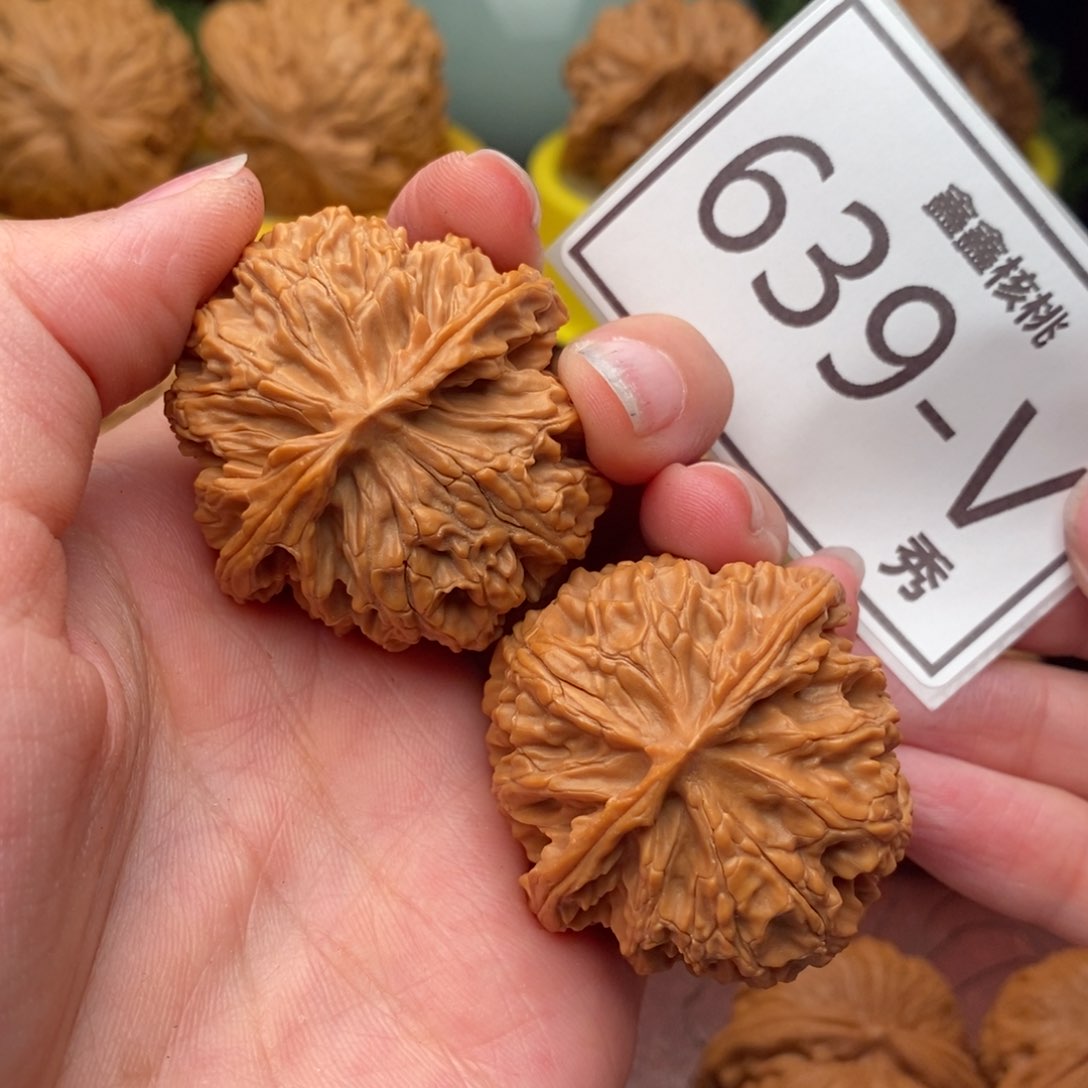 文玩核桃把件苹果园40