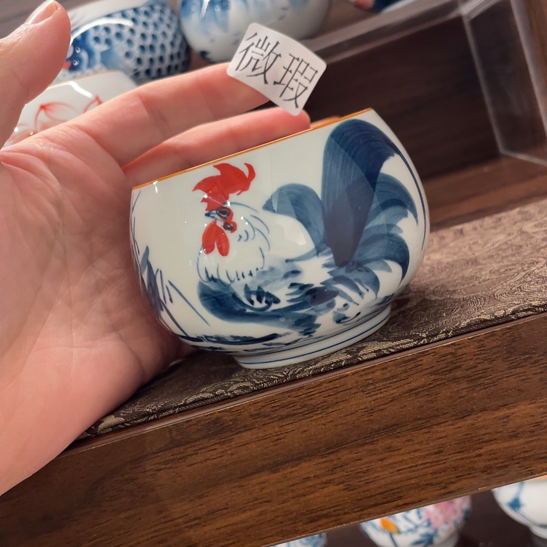 釉下手绘茶具微瑕