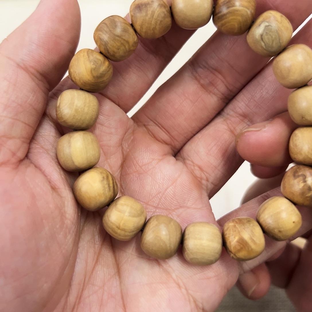 黄花梨/降香黄檀手串/手链12mm桶珠白檀