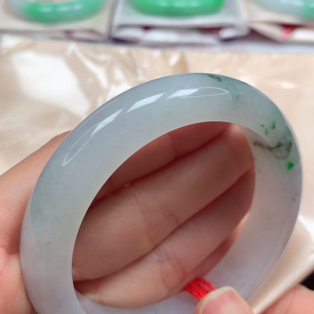 翡翠未镶嵌手镯冰胶水墨画飘阳绿5455